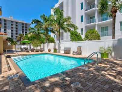 Toscano Condos in Downtown Sarasota, FL. - Pool