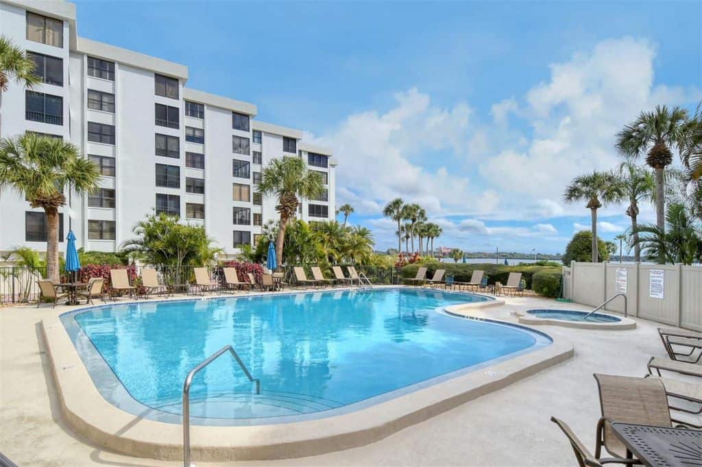 Turtle Bay Condos in Siesta Key, FL. - Pool