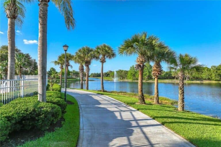 VillageWalk in Palmer Ranch Sarasota, FL. - Grounds