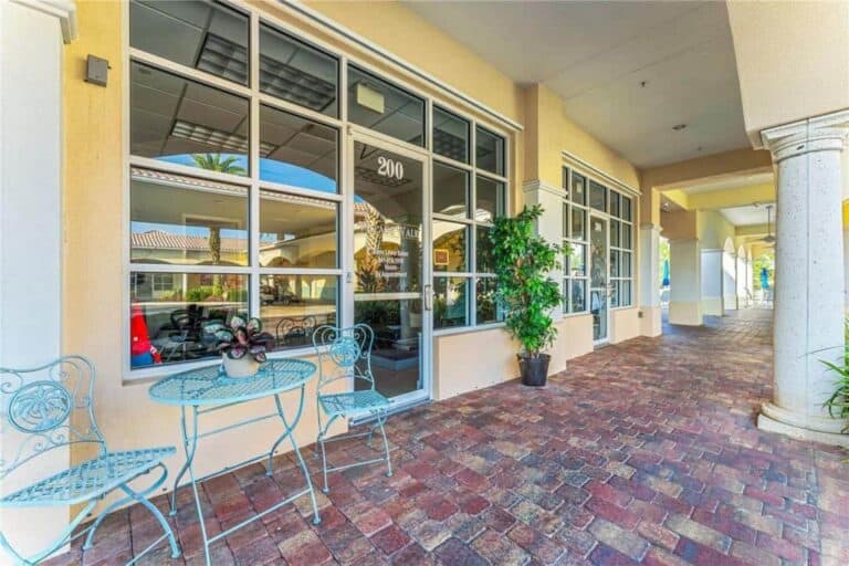 VillageWalk in Palmer Ranch Sarasota, FL. - Village Stores