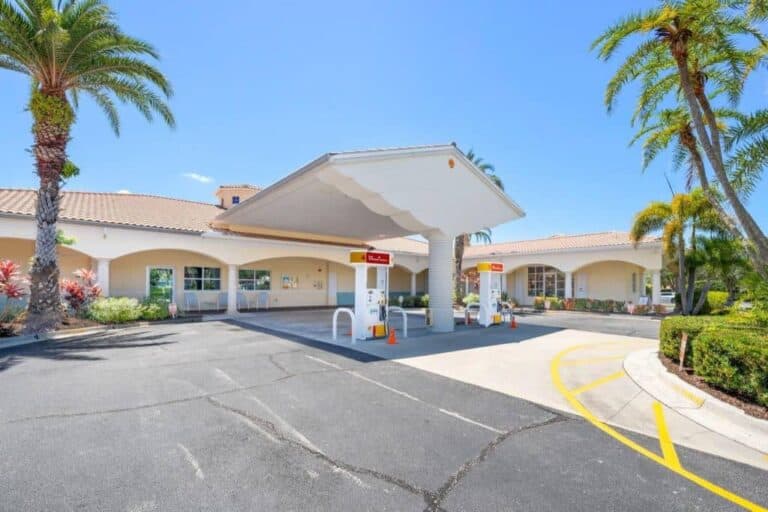 VillageWalk in Palmer Ranch Sarasota, FL. - Gas Station
