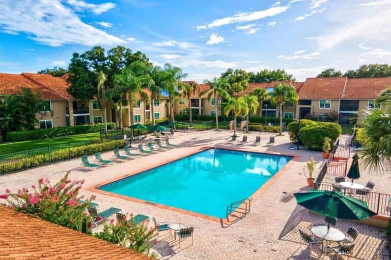 Vintage Grand Condos in Palmer Ranch Sarasota, FL. - Pool