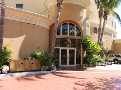 Vista Bay Point Condos in Downtown Sarasota, FL. - Entrance