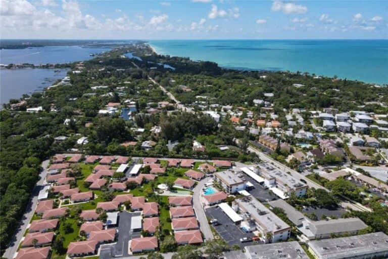 Vista Hermosa Condos in Siesta Key, FL. - Aerial
