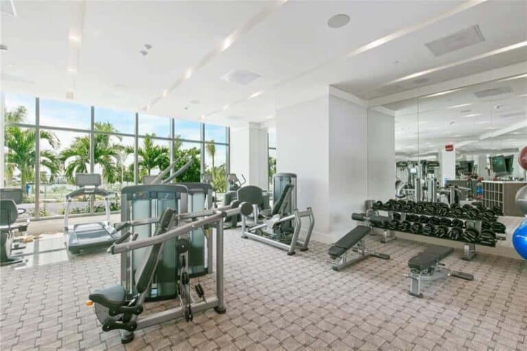 Vue Condos in Downtown Sarasota, FL. - Lobby