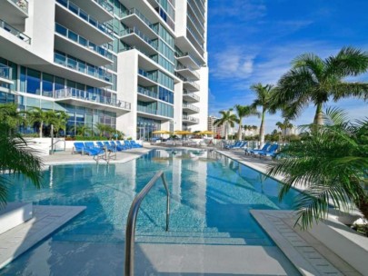 Vue Condos in Downtown Sarasota, FL. - Pool