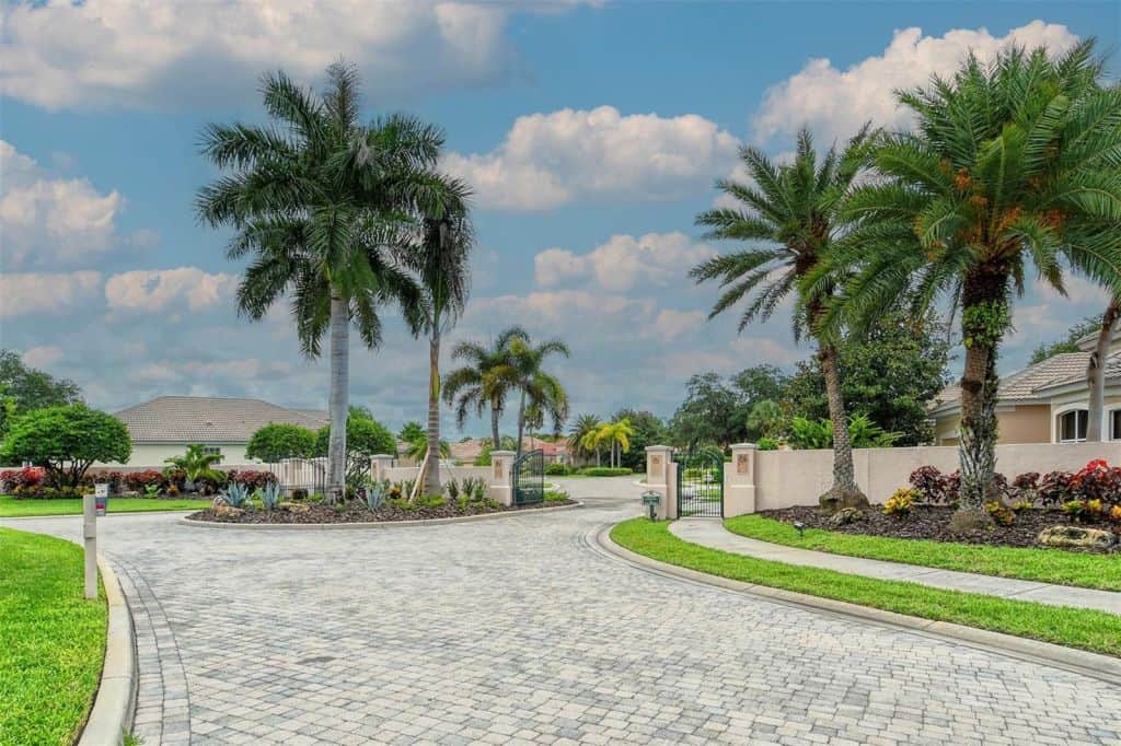 Willowbrook Townhomes For Sale | Lakewood Ranch, FL