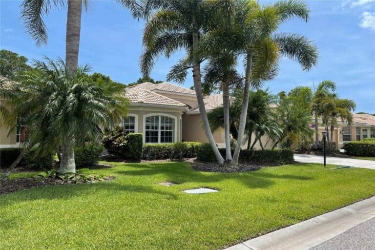 Willowbrook Homes For Sale in Palmer Ranch Sarasota, FL. - Home