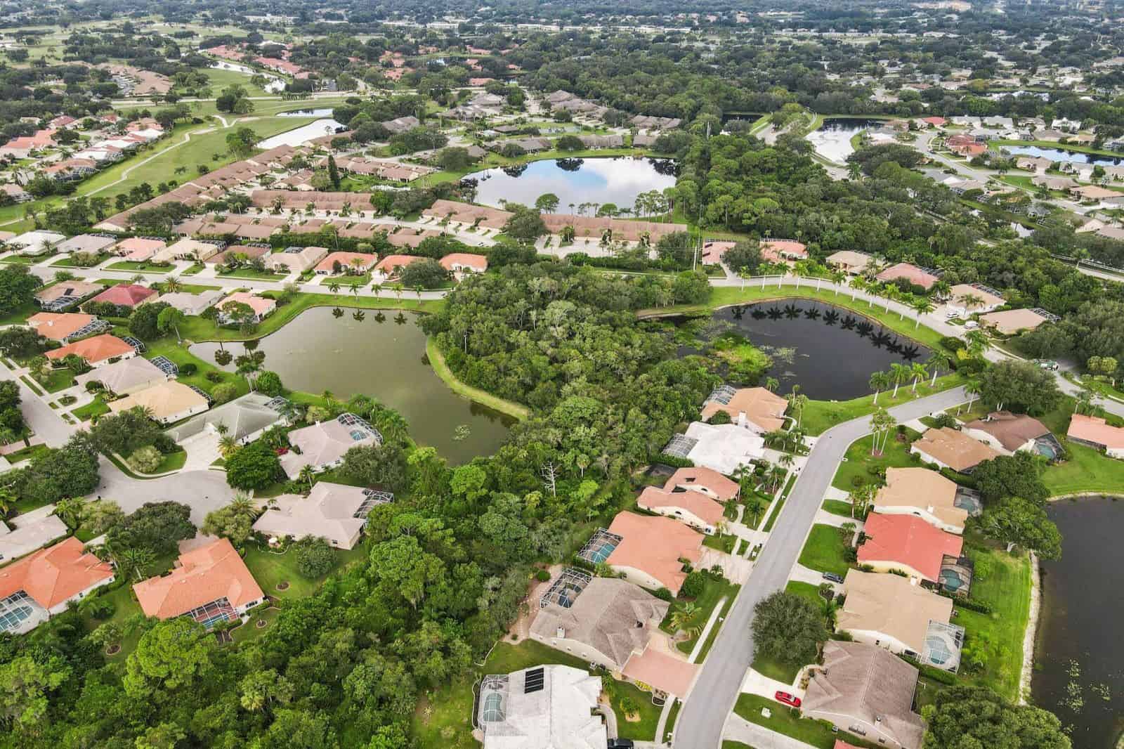 Arbor Lakes Homes For Sale in Mote Ranch - Sarasota, FL.