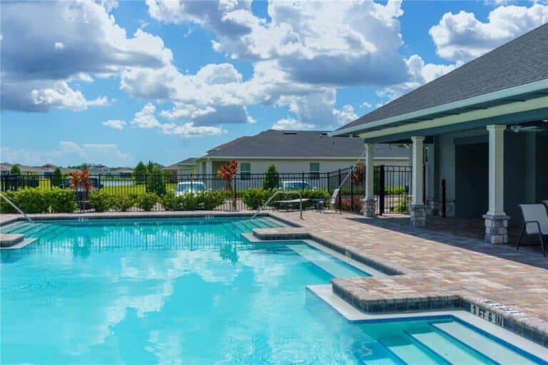 Avaunce Homes in Lakewood Ranch, FL. - Pool
