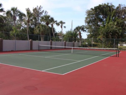 Banyan Club Homes in Siesta Key, FL. - Tennis Courts