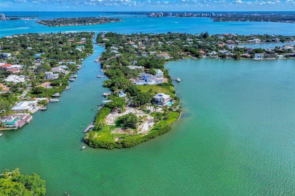 Bay Island Shores Homes in Siesta Key, FL. - Aerial