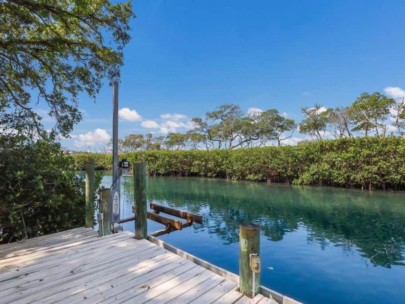 Bay Isles Homes in Longboat Key, FL. - Canal Front