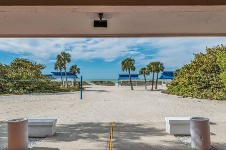 Bay Isles Homes in Longboat Key, FL. - Beach Access