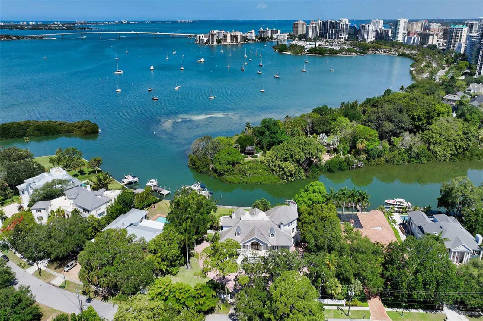 Baypoint Park Homes For Sale in Sarasota, FL.