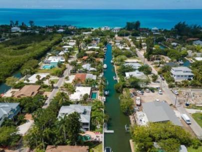 Bayview Estates Homes For Sale in Longboat Key, FL. - Community Aerial