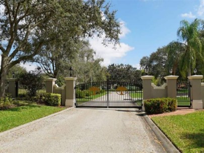 Beneva Oaks Homes For Sale in Sarasota, FL. - Gated Entry