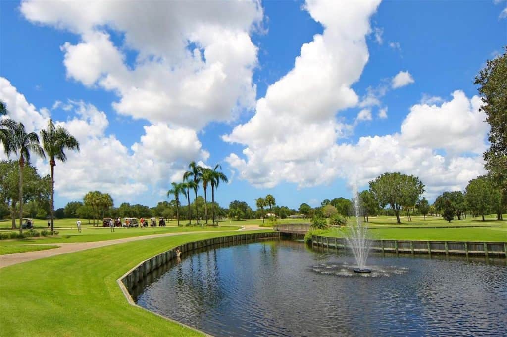 Broadmoor Pines Homes in Sarasota, FL. - Palm Aire Country Club