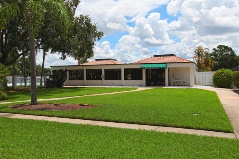 Broadmoor Pines Homes in Sarasota, FL. - Palm Aire Country Club Clubhouse