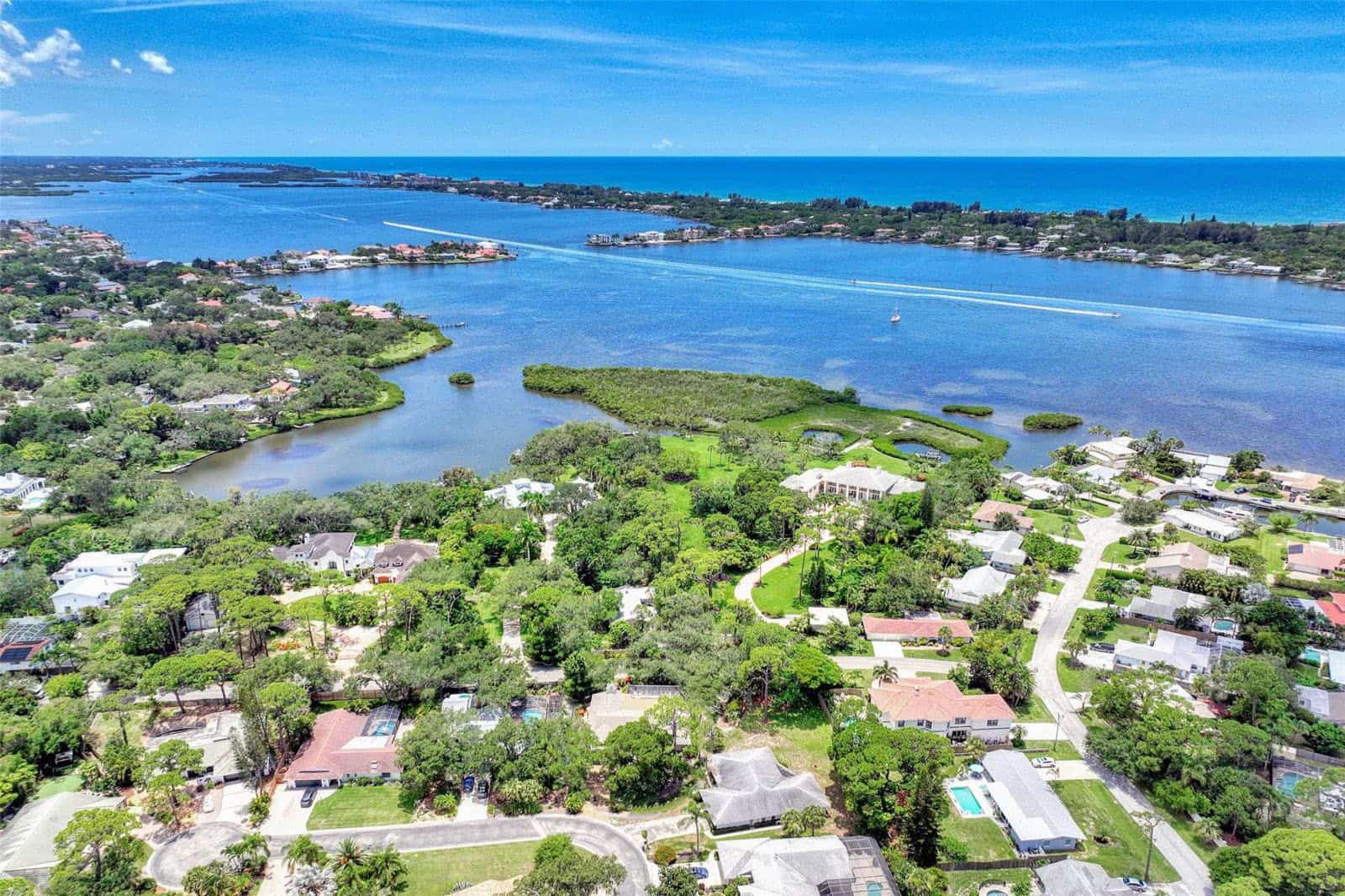 Cedar Cove Homes For Sale in Sarasota, FL. - Aerial