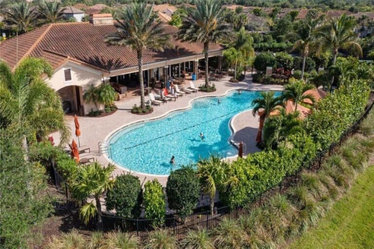 Cobblestone Homes in Palmer Ranch Sarasota, FL. - Pool