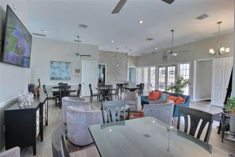 Covered Bridge Estates Homes in Ellenton, FL. - Clubroom