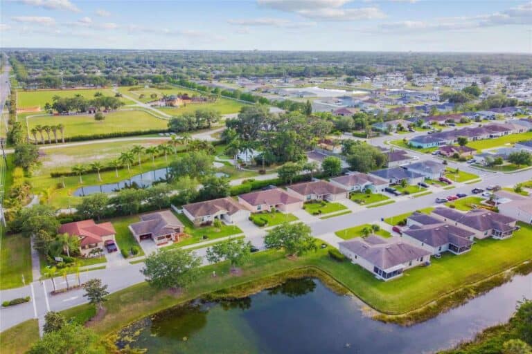 Cypress Pond Estates homes For Sale in Palmetto, FL.