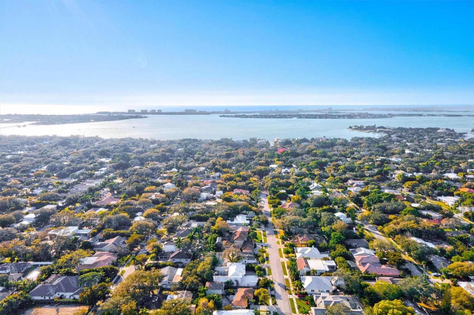 Desota Park Homes For Sale in Sarasota, FL.