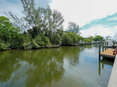 Dream Island Homes in Longboat Key, FL. - Canal Front