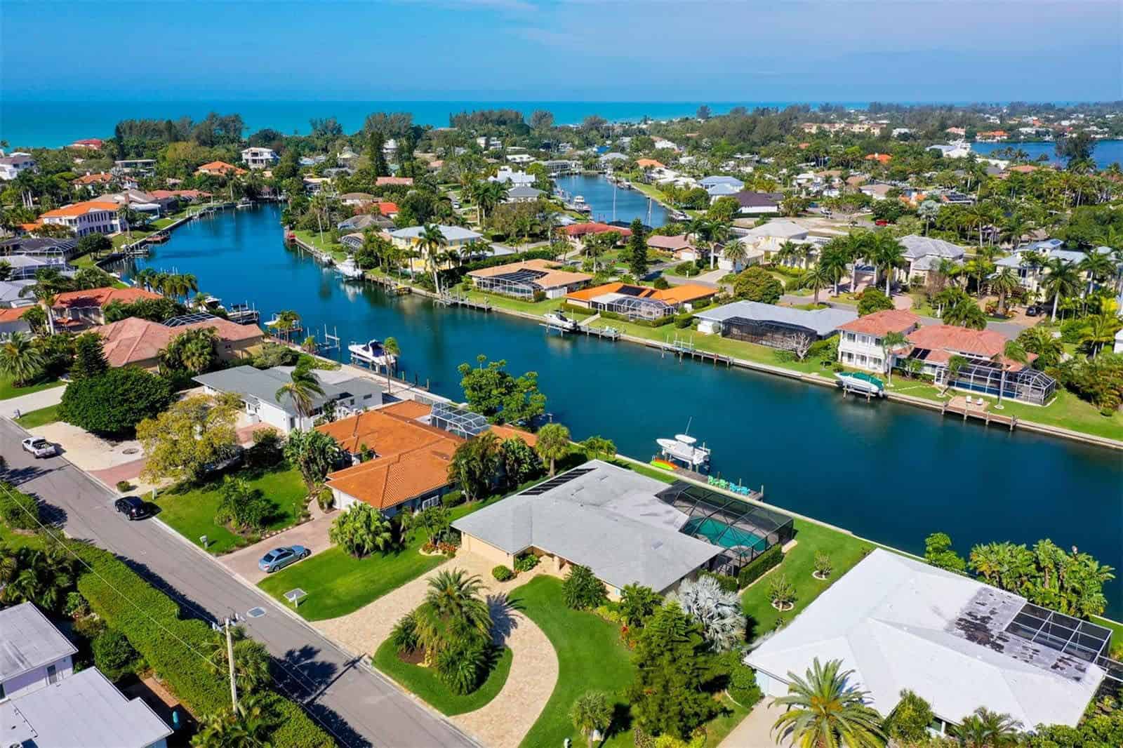 Emerald Harbor Homes For Sale in Longboat Key, FL.