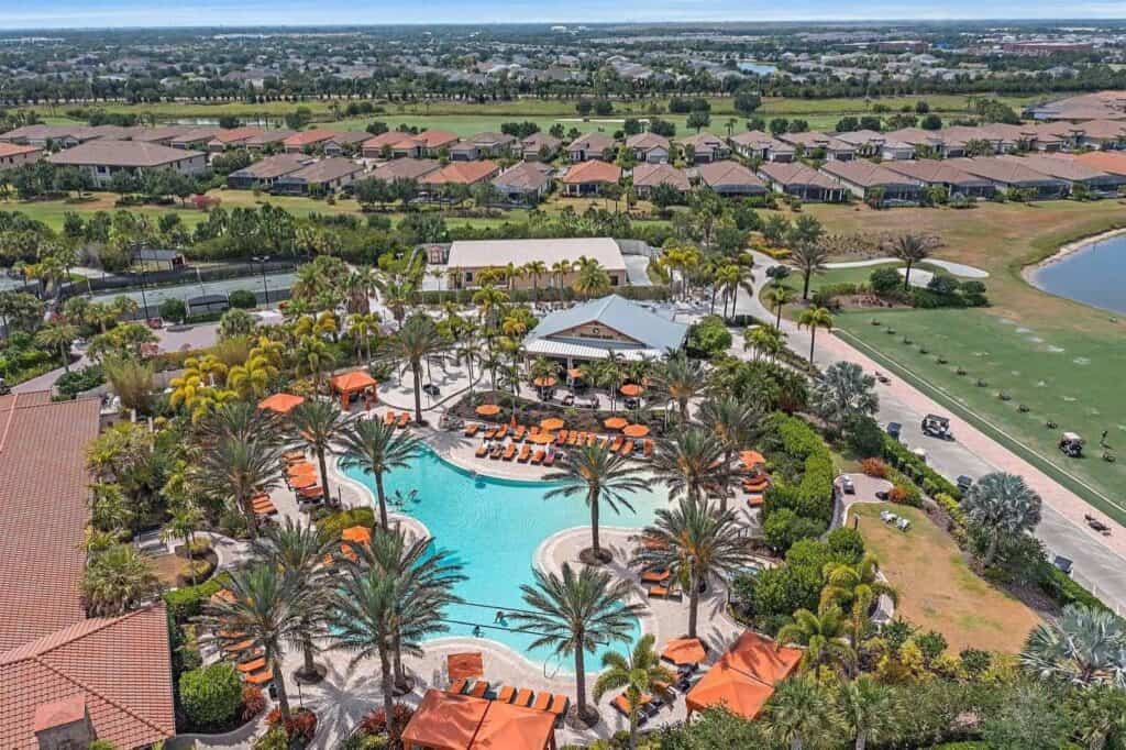 Esplanade Lakewood Ranch Homes For Sale in Lakewood Ranch, FL.