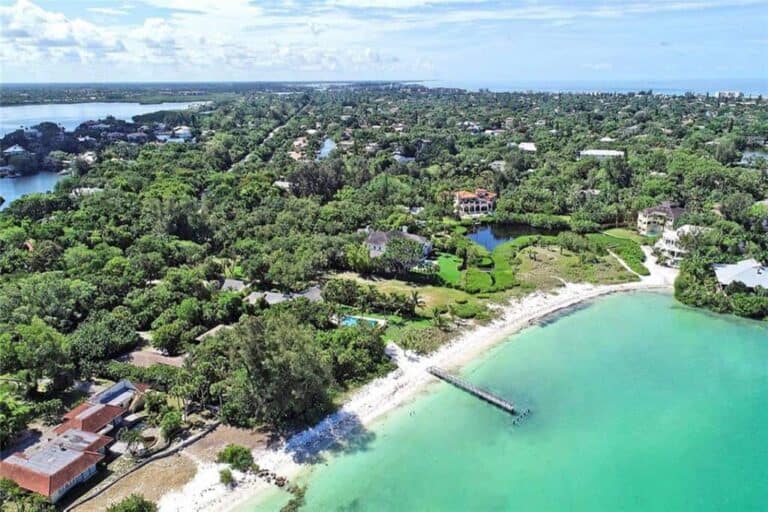 Fiddler Bayou Homes in Siesta Key, FL. - Aerial