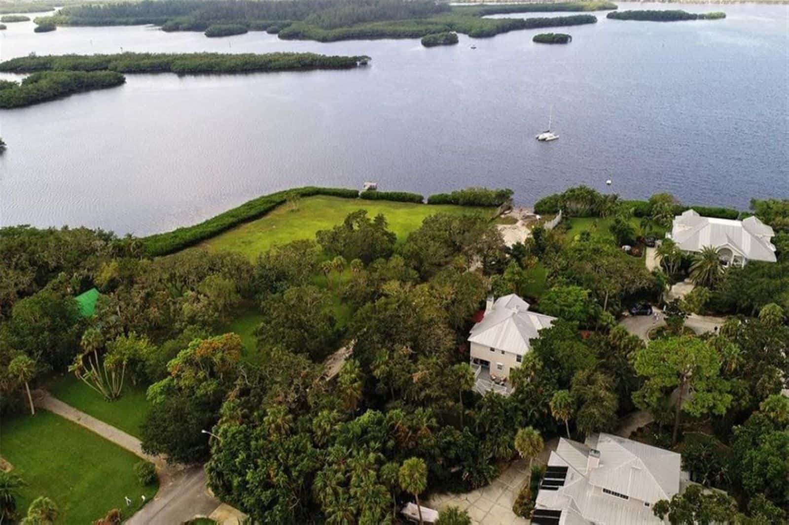 Fishermens Bay Homes For Sale | Sarasota, FL