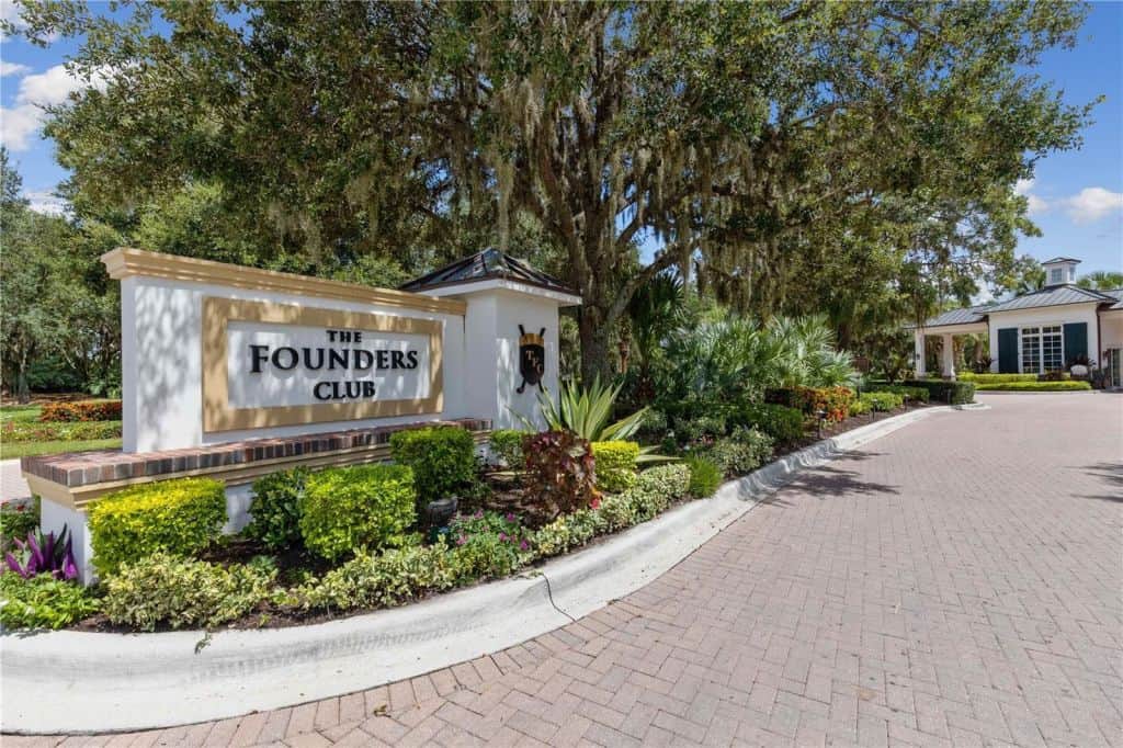 Founders Club Homes in Sarasota, FL. - Entrance Sign