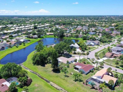 Gulf Gate East Homes in Sarasota, FL. - Aerial