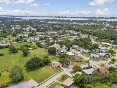 Gulf Gate Homes in Sarasota, FL. - Aerial