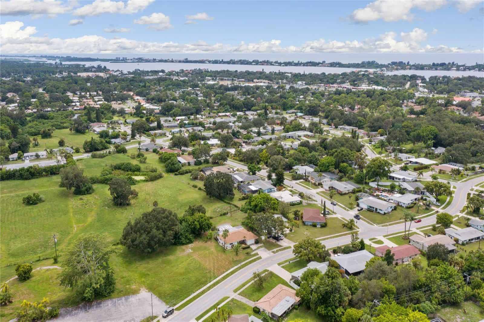 Gulf Gate Homes For Sale | Sarasota, FL