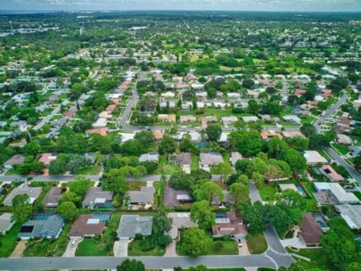 Gulf Gate Woods Homes in Sarasota, FL. - Aerial