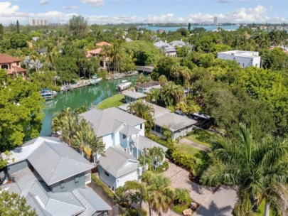 Gulf Water View Homes in Siesta Key, FL. - House Aerial