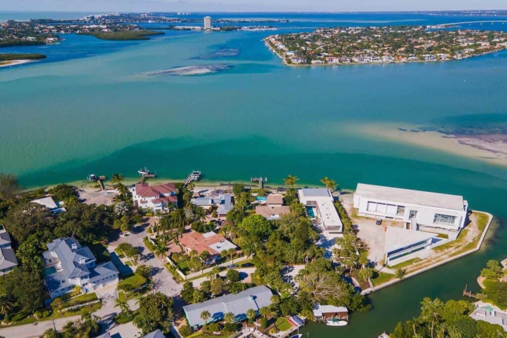 Gulf Water View Homes For Sale in Siesta Key, FL.