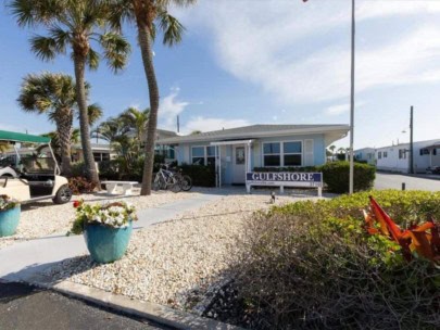 Gulfshore of Longboat Key Homes For Sale in Longboat Key, FL. - Clubhouse