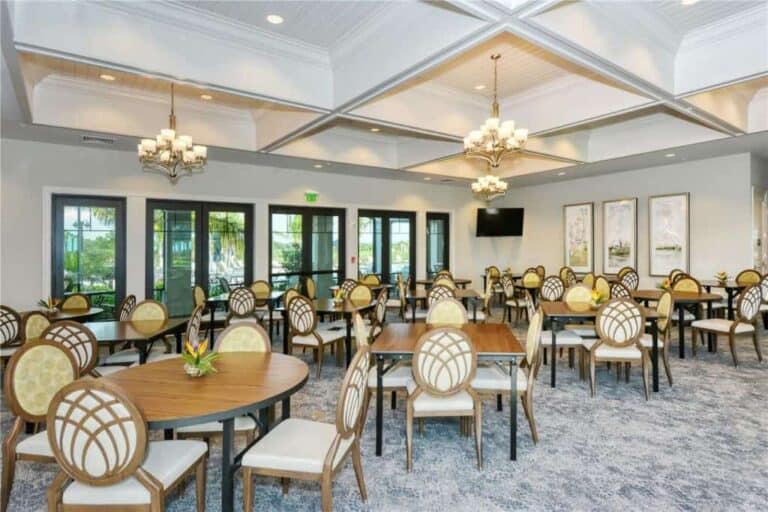 Hammock Preserve Homes in Palmer Ranch Sarasota, FL. - Clubhouse Dining Room