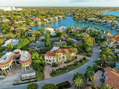 Harbor Acres Homes For Sale in Sarasota, FL. - Aerial