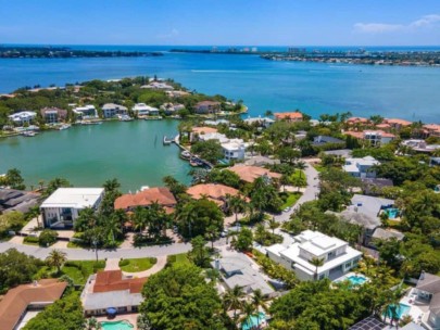 Harbor Acres Homes For Sale in Sarasota, FL. - Waterfont Aerial