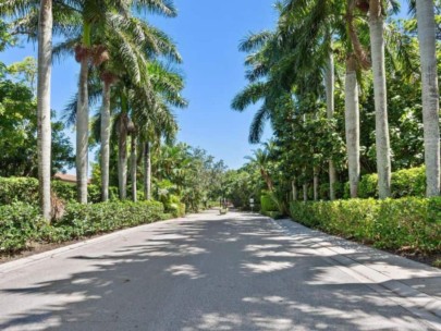 Hawks Harbor Homes in Bradenton, FL. - Grounds