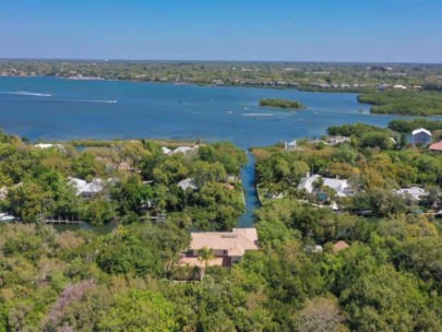 Hidden Harbor Homes in Siesta Key, FL. - Aerial