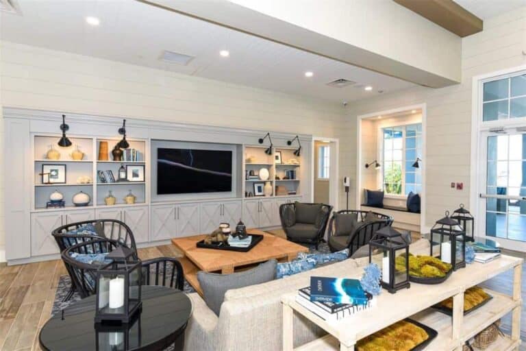 Isles at Lakewood Ranch Homes in Lakewood Ranch, FL. - Interior of Clubhouse