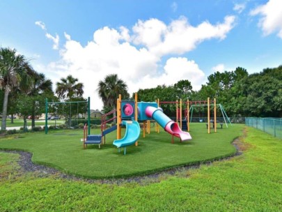 Kingsfield Homes in Parrish, FL. - Playground