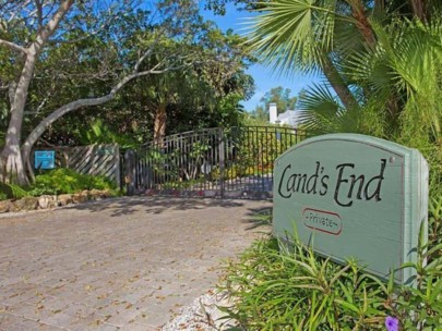 Lands End Homes in Longboat Key, FL - Entrance Sign