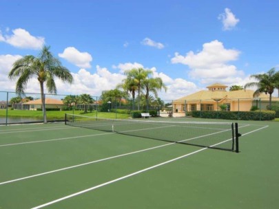 Laurel Lakes Homes in Sarasota, FL. - Tennis Courts